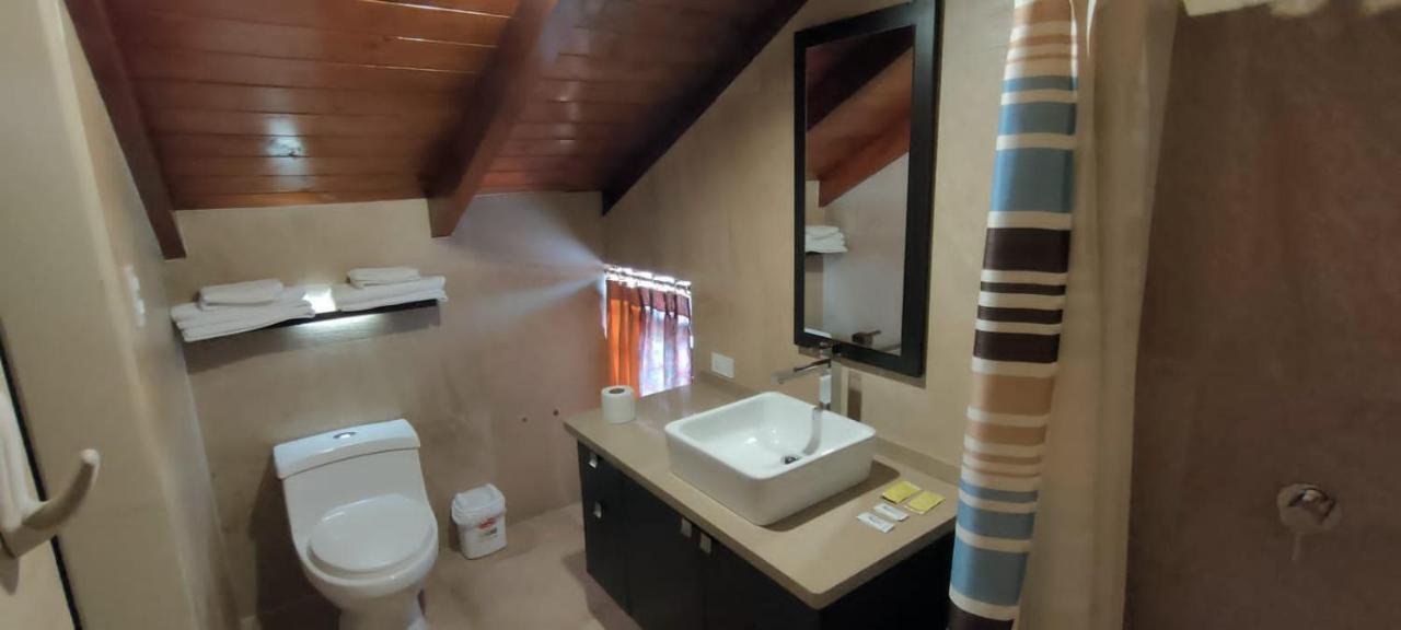 Hostal Dulce Hogar Latacunga Buitenkant foto