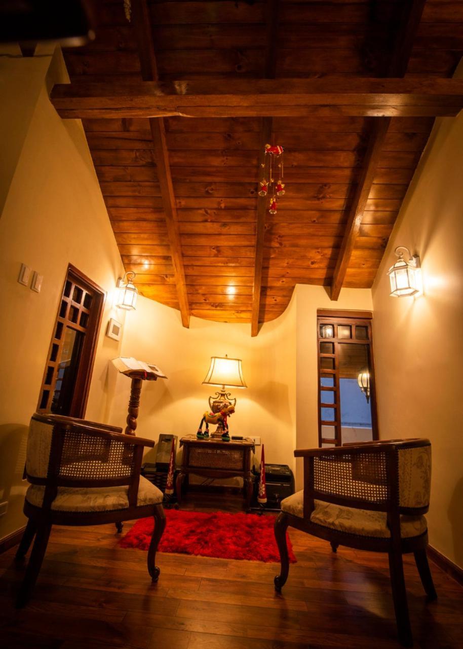 Hostal Dulce Hogar Latacunga Buitenkant foto