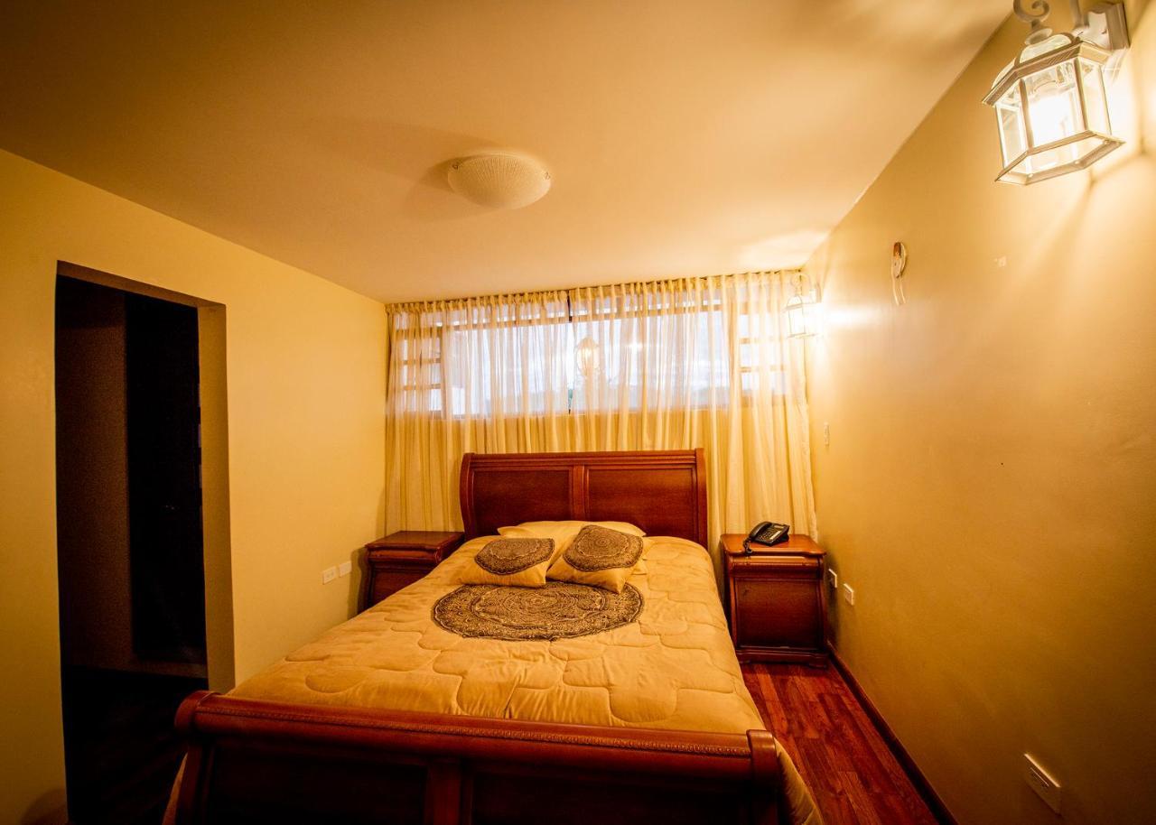 Hostal Dulce Hogar Latacunga Buitenkant foto